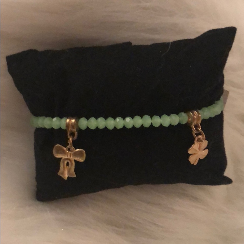 Mini Light Green Charm Bead Bracelet